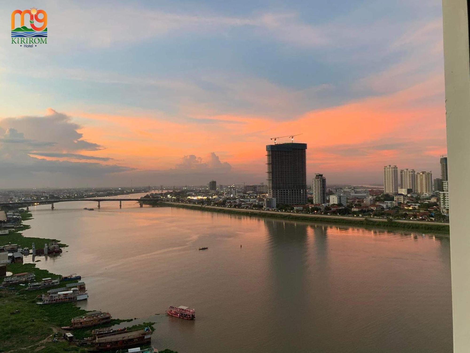 M9 Kirirom Hotel Phnom Penh Zewnętrze zdjęcie